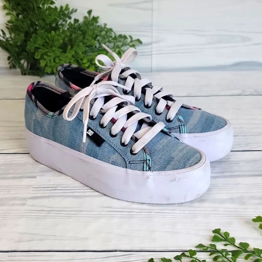 DC Manual Platform Denim Lace-Up Skate Sneakers Womens Size 7